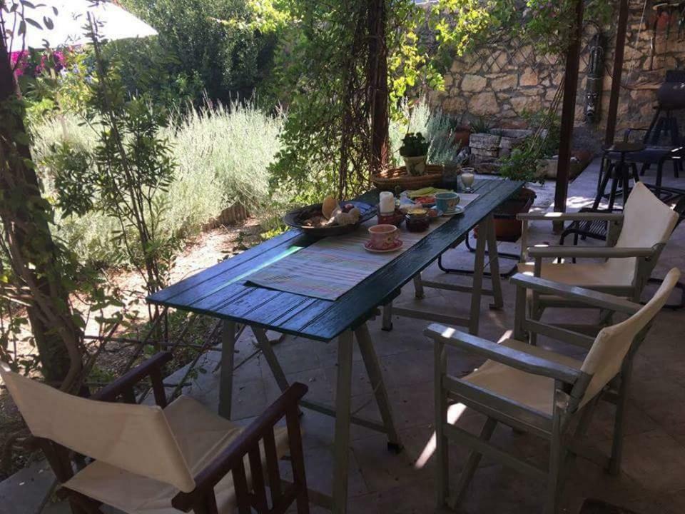 Aegina'S Oasis Villa Exterior photo